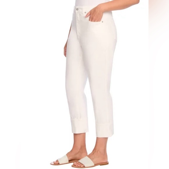 Frye Women's Cropped Cream Pants - Picture 2 of 12